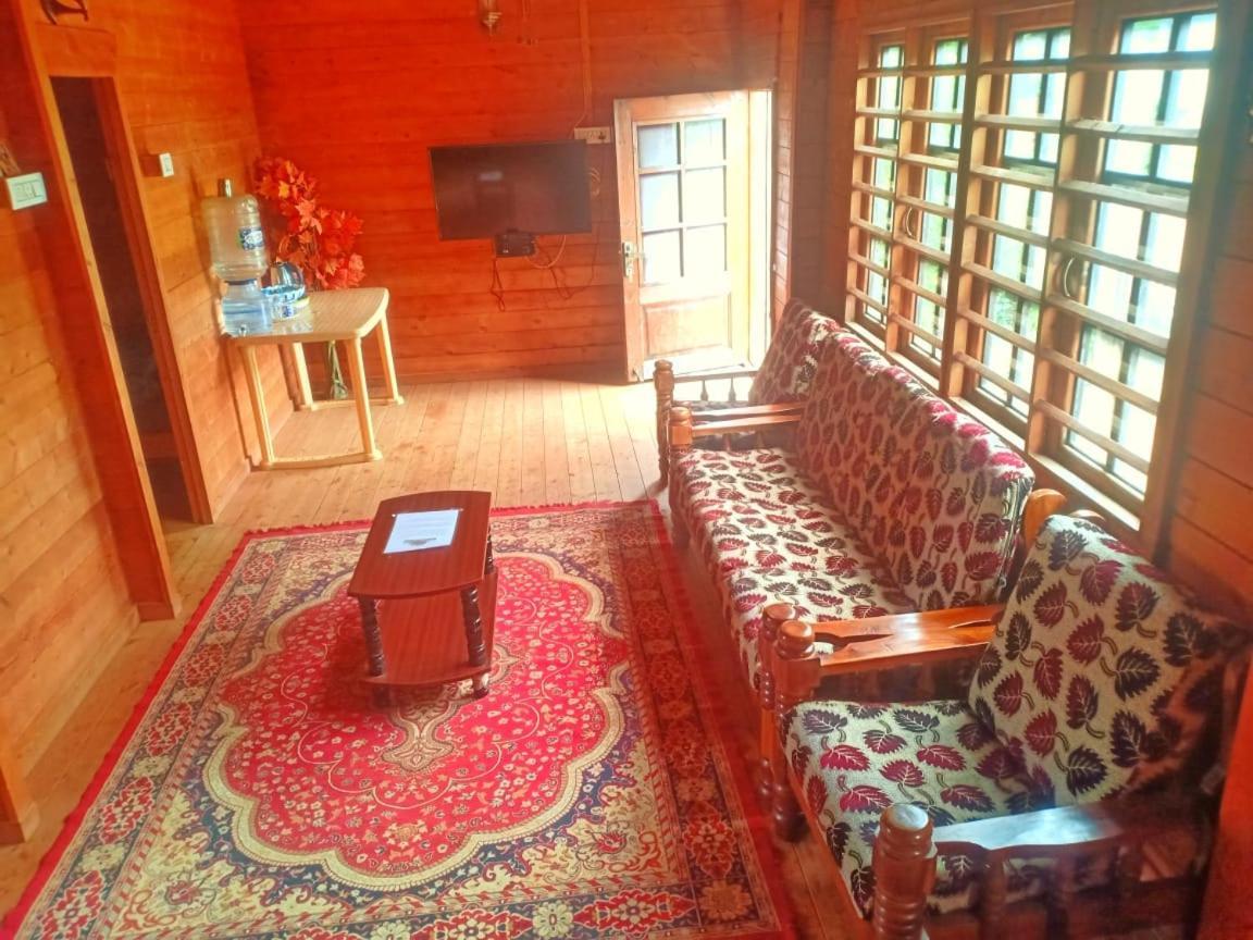 Joy Eco Woodhouse - 5 Bhk House (Adults Only) Villa Ooty Exteriör bild