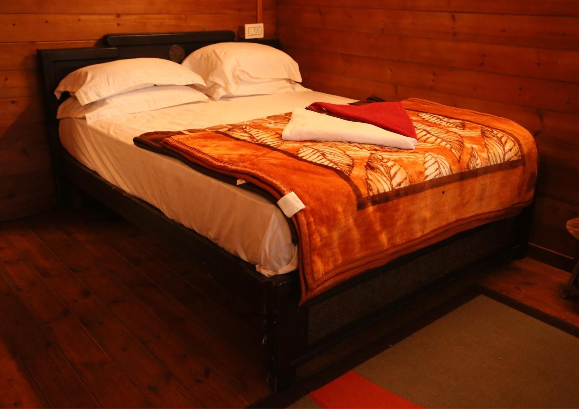 Joy Eco Woodhouse - 5 Bhk House (Adults Only) Villa Ooty Exteriör bild